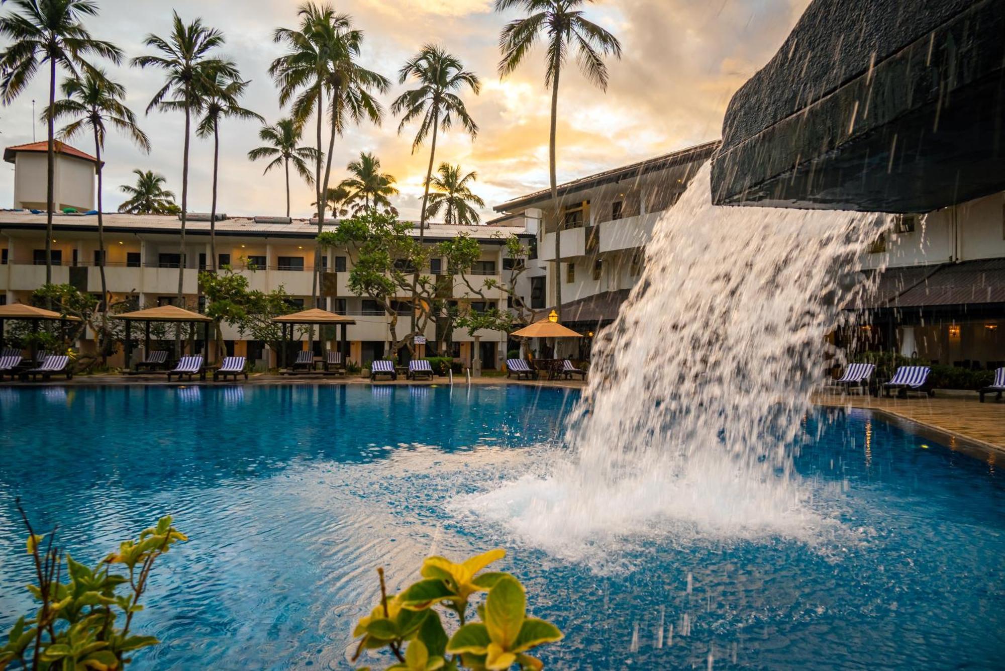 Tangerine Beach Hotel Kalutara Dış mekan fotoğraf